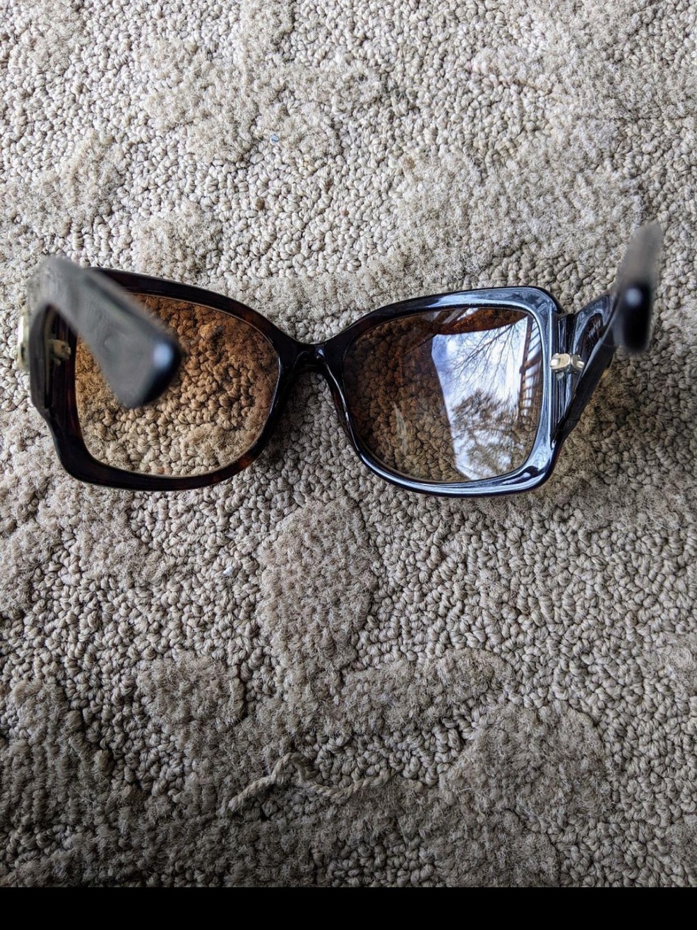Vintage Gucci Oversized Sunglasses | Y2K | Authentic | Includes Case - Picture 5 of 11